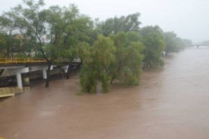 Esta maana, Manuel impact la zona de Altata, Sinaloa, con categora de huracn y contina adentrn