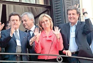 Bachelet y Matthei, rumbo a las elecciones