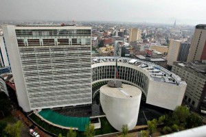 Senado cuesta casi mil millones m�s de lo proyectado