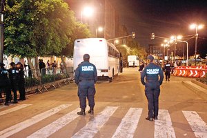 Refuerzan SSPDF y PF seguridad en el Z�calo