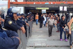 Buscan armas y explosivos en metro Tlatelolco