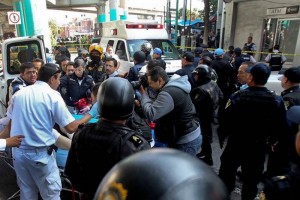 Los heridos fueron trasladados por elementos de la Cruz Roja y del ERUM a distintos hospitales