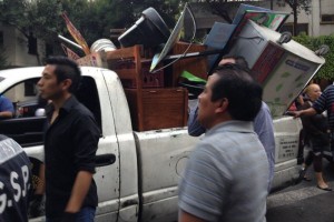 Se aseguraron ademas enseres que estorban en la v�a p�blica