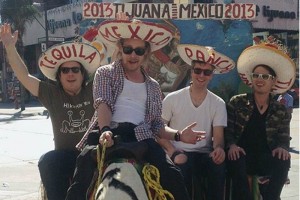 As� se la pas� Culkin el fin de semana en Tijuana