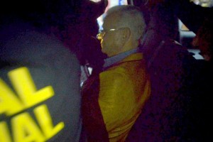 Detienen a ex funcionaria en gobierno de Granier El ex gobernador de Tabasco en un traslado durante su detencin