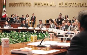 Vald�s: IFE, listo ante �peor escenario�; prioriza tareas