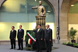 Senadores rinden homenaje a Belisario Dom�nguez