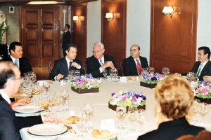 El presidente Enrique Pea Nieto se reuni con los 11 ministros de la Suprema Corte, encabezados por