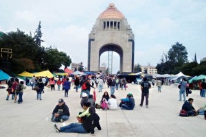 La Secci�n 22 del SNTE eval�a si contin�a con la movilizaci�n masiva en la Ciudad de M�xico o reorga