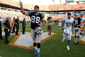 Panteras de Carolina ganaron en el �ltimo momento a los Delfines de Miami.