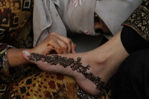 SIGNIFICADOS. La henna posee adems un gran valor cultural al ser ingrediente omnipresente en los eventos sociales