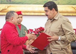 Maduro gobernar� un a�o por decreto a Venezuela