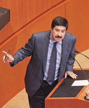 'Concesi�n' al Banxico atora reforma del IFAI