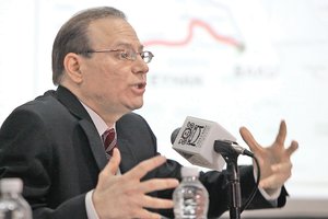 PRI intensifica debate sobre reforma energ�tica