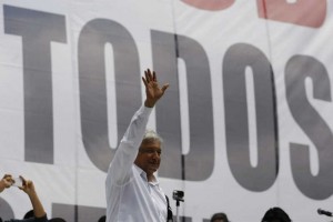 Lpez Obrador apoy la medida y dijo que su movimiento tambin lo har para que quienes votaron por 