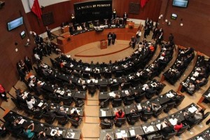 La fila de oradores con reservas est� integrada por representantes del PRD, PT, PAN, Nueva Alianza y