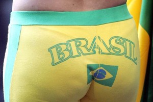 Debemos aceptar que no todas las mujeres portan adecuadamente los leggins, pues han pasado por alto 