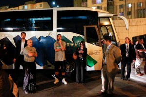 Rembolsarn dinero a aficionados tras cancelacin El cortocircuito en el transformador origin el humo.