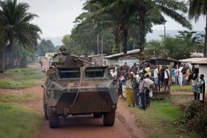 El contingente de Chad, formado por soldados musulmanes que hablan rabe, ha sido acusado de tomar p