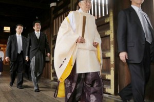 La visita de Shinzo Abe al santuario Yasukuni, templo que honra a los muertos japoneses en conflicto