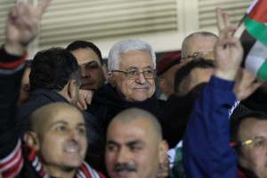 Palestinos reciben a presos liberados por Israel