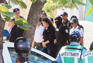 Traen a M�xico a falsos periodistas