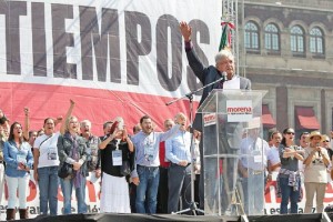 Andrs Manuel Lpez Obrador encabez el quinto mitin en el Zcalo para rechazar la reforma energtic
