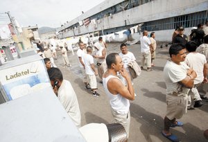 Detectan en penales 336 armas para agredir