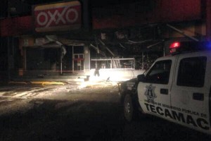 Reportan ataque a tienda Oxxo en Tecmac, Edomex 