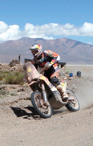 Mantiene Roma el liderato en el Dakar