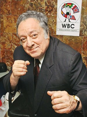 Se va el hombre fuerte del box