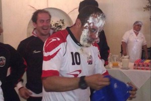 El delantero de Lobos BUAP fue sorprendido con un pastel