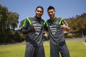 Oribe Peralta seala que el Tri debe pensar en ganarlo todo.