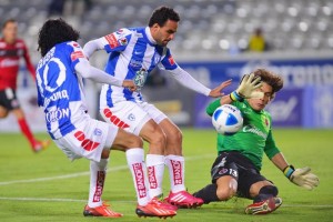 Pachuca le dio la vuelta a los Xolos.