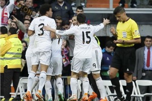 Real Madrid solvent un duelo complicado ante Granada para sacar una victoria ms.