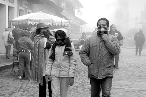 Nevadas amenazan zonas monta�osas