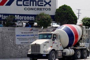 Cemex -una de las tres mayores cementeras del mundo y la primera de Mxico- se propone adquirir las 