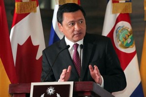 En la reuni�n el secretario de Gobernaci�n, Miguel �ngel Osorio Chong, abordar� el tema de la reform