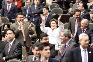 En el caso de la reforma energ�tica, la iniciativa no pas� por comisiones