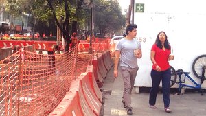 Implementa Seduvi plan de accesos peatonales a locales