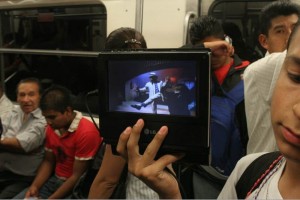 Los vendedores de la L�nea 2 rechazaron la ayuda porque ellos obtienen mayores ingresos con sus vent