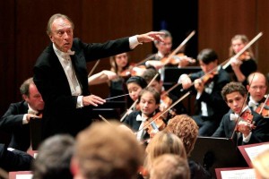 El director Iv�n L�pez Reynoso seleccion� la pieza de Mozart por considerar que 