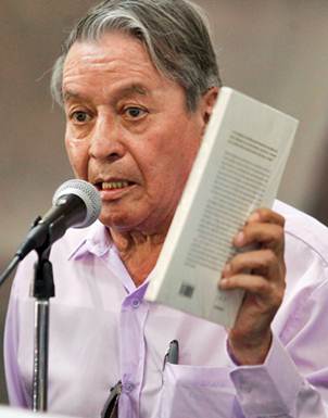 Jos Agustn rememor pasajes de su vida y su literatura a peticin de sus hijos