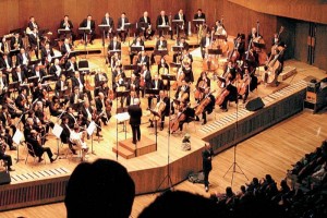 OFUNAM estrenar pieza de Derek Bourgeois La OFUNAM repetir, el domingo 9 de febrero, el programa en su sede oficial: Sala Nezahualcyotl