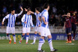 Real Sociedad sonroj al Barcelona y lo tir del liderato en Espaa.