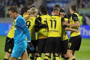 Borussia Dortmund sac buena renta de su visita a San Petersburgo.