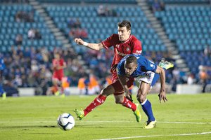 Los mandones chocan entre s Los mandones chocan entre s