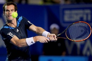 El tenista escoc�s volvi� a tener dificultades durante el primer set del partido contra Joao Sousa 