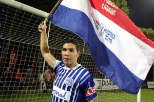 Salvador Cabaas no jugar en el torneo Apertura de Paraguay, pero seguir con los entrenamientos.