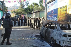 Oaxaca: pelean ayuntamiento